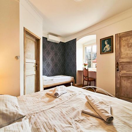 Penzion Zamek Lesany Netvorice Room photo