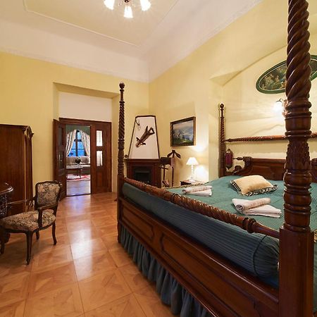 Penzion Zamek Lesany Netvorice Room photo